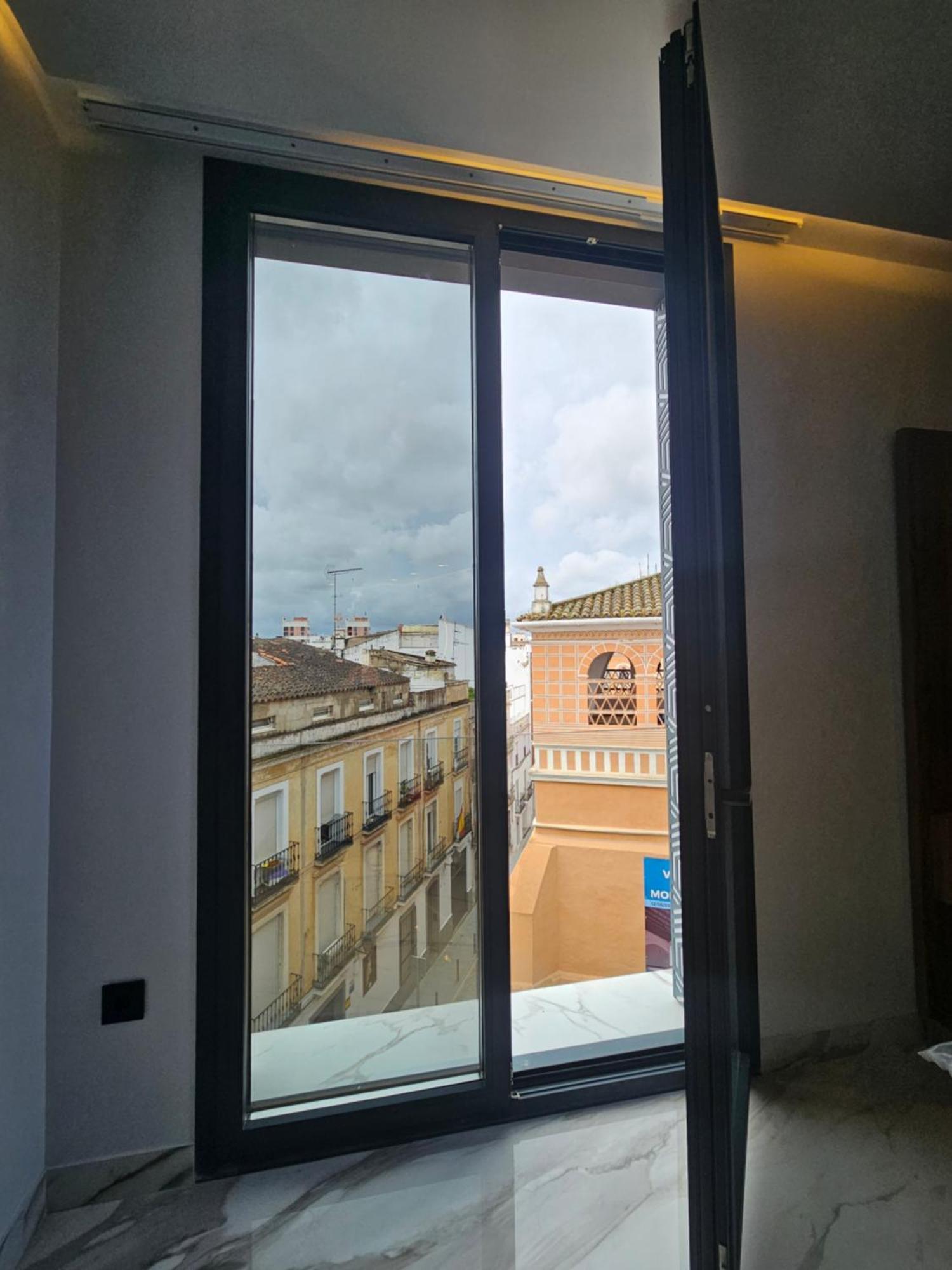 Hotel Las Tres Campanas Badajoz Kültér fotó